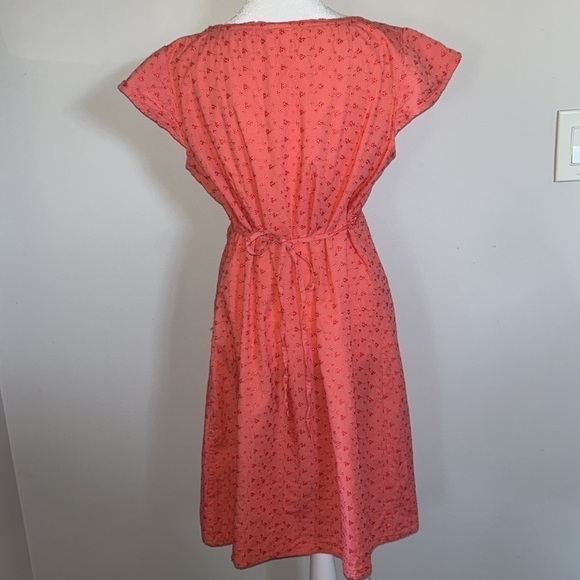 Motherhood Maternity Flower Embroidered Dress Size Medium - Picture 4 of 8